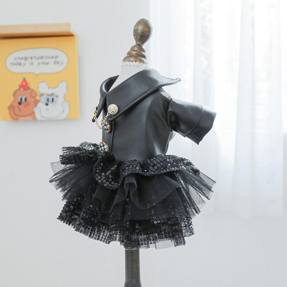 Pet Dog Cat Clothes Autumn Winter Fashion Sequin Small Leather Skirt Outfit - L